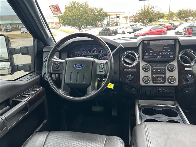 Photo of 2015 Ford F-350 Super Duty Platinum in Iowa City, IA - 11,  2015 Ford F-350 Super Duty Platinum:D13285