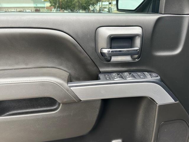 Photo of 2017 Chevrolet Silverado 1500 LT in Iowa City, IA - 11,  2017 Chevrolet Silverado 1500 LT:D13300