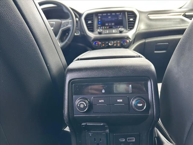 2023 GMC Acadia SLT:D13572