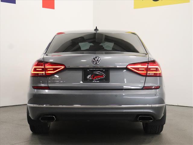 2016 Volkswagen Passat V6 SEL Premium:D13648