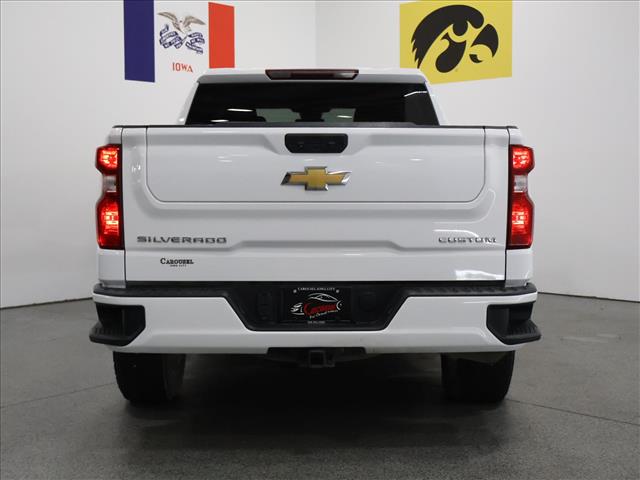 2023 Chevrolet Silverado 1500 Custom:D13909