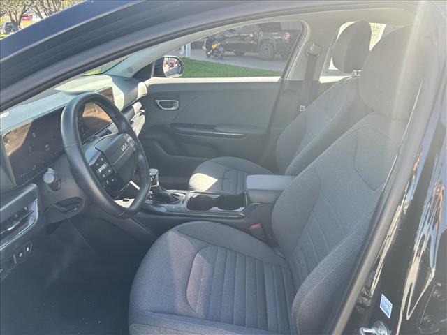 2025 Kia K4 EX:D14105