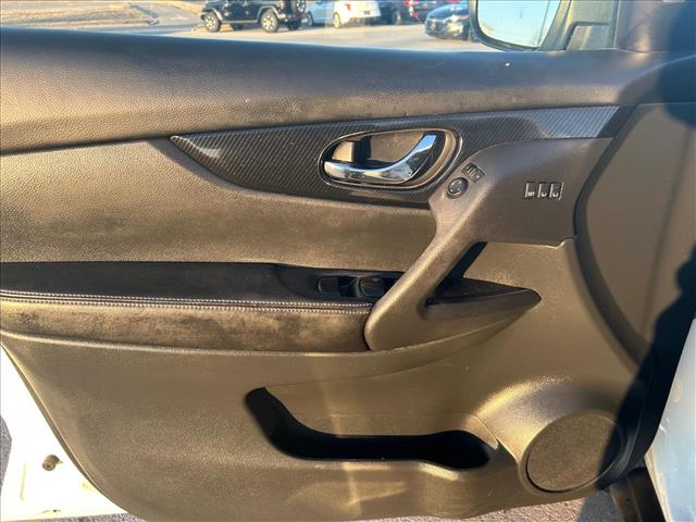 2019 Nissan Rogue SL:D13532