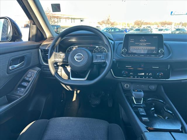 2021 Nissan Rogue SV:D13518