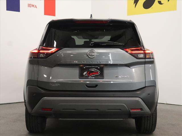 2023 Nissan Rogue SV:D13523