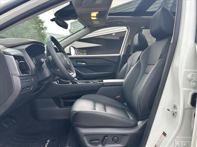 2022 Nissan Rogue SL:D13951