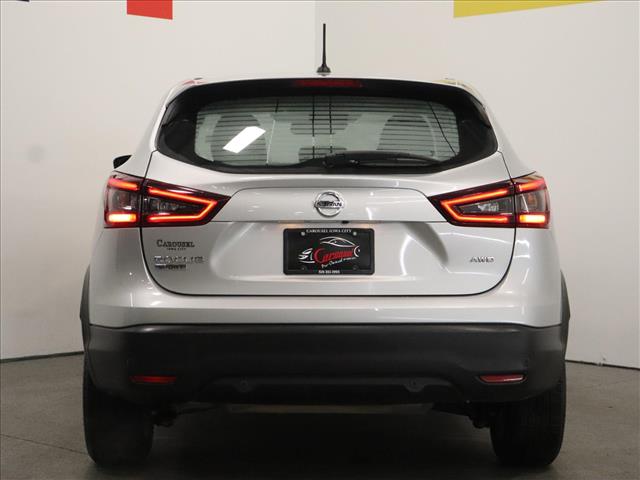 2021 Nissan Rogue Sport S:D13423