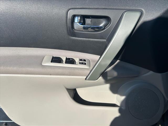 2014 Nissan Rogue Select S:D13576