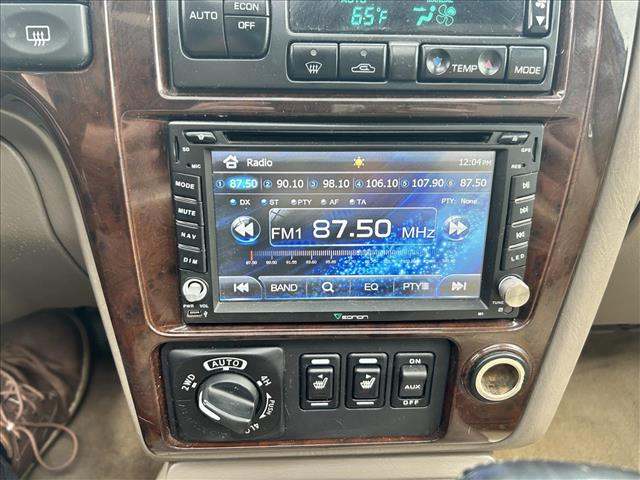 2002 Nissan Pathfinder LE:D13619C