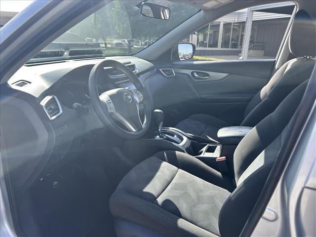 2016 Nissan Rogue SV:D13796