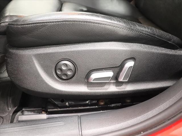 2016 Audi A4 2.0T quattro Premium Plus:D13574