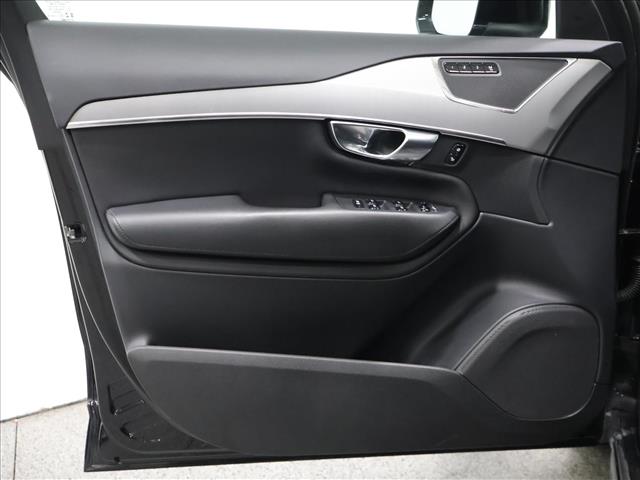 2023 Volvo XC90 B5 Core:D13996