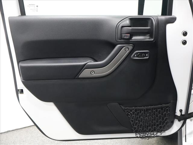 2017 Jeep Wrangler Unlimited Willys Wheeler W:D13845