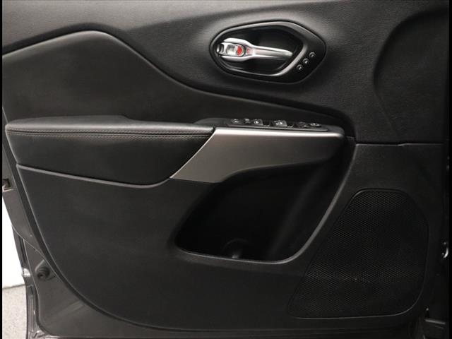 Photo of 2021 Jeep Cherokee Limited in Iowa City, IA - 12,  2021 Jeep Cherokee Limited:D12888