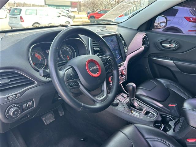 2019 Jeep Cherokee Latitude Plus:D13540