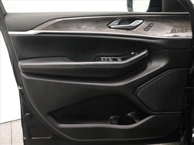 2024 Jeep Grand Cherokee L Limited:D13553