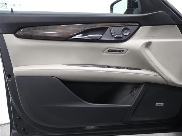 2017 Cadillac CT6 3.6L Luxury:D13705