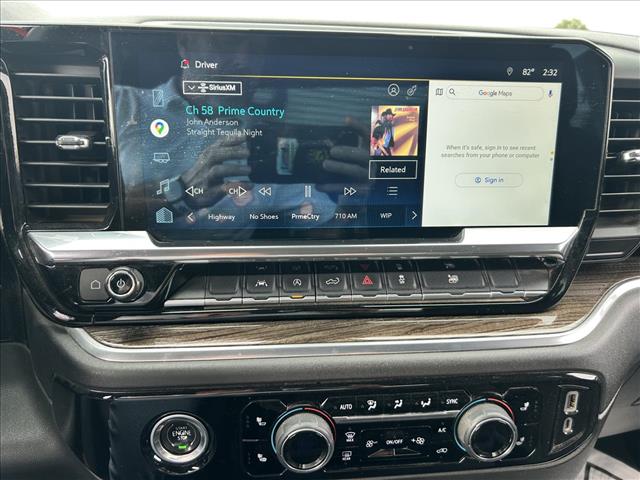 2022 Chevrolet Silverado 1500 LT:D14077