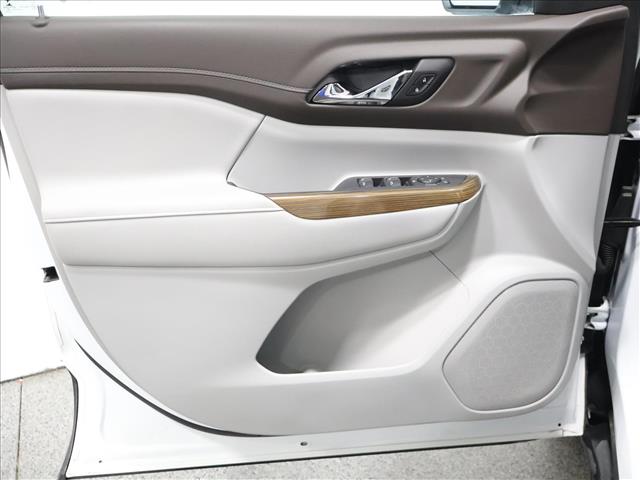 2022 GMC Acadia SLE:D13944