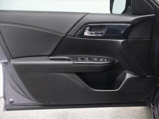 2015 Honda Accord Sport:D13807