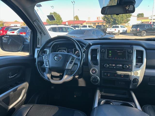 Photo of 2019 Nissan Titan PRO-4X in Iowa City, IA - 12,  2019 Nissan Titan PRO-4X:D13308