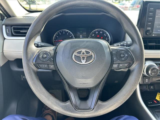 2022 Toyota RAV4 XLE:D13927