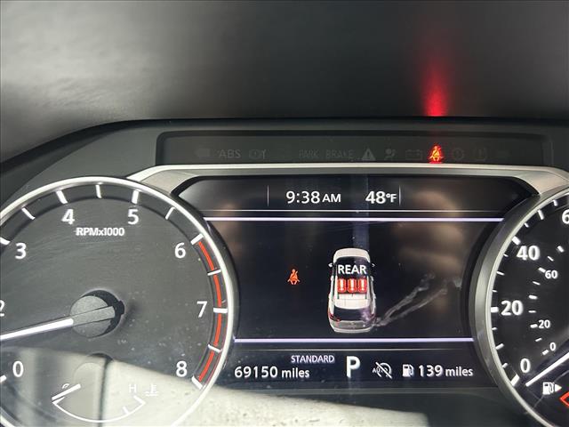 2025 Nissan Rogue SV:D14136