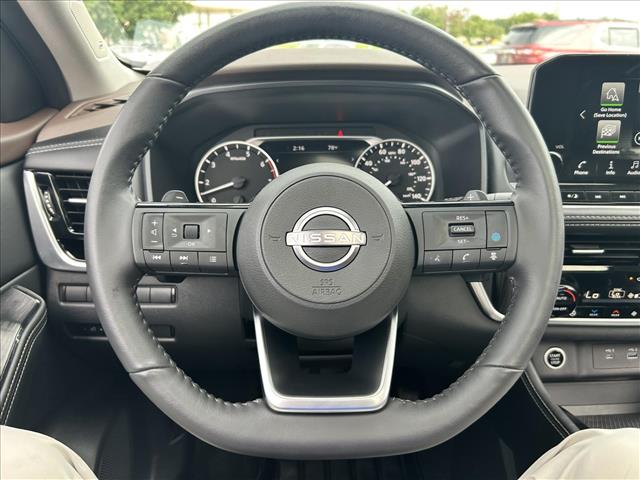 2022 Nissan Rogue SL:D13951