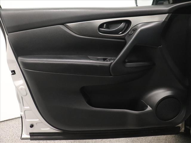 2021 Nissan Rogue Sport S:D13423