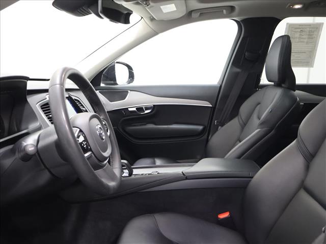 2023 Volvo XC90 B5 Core:D13996