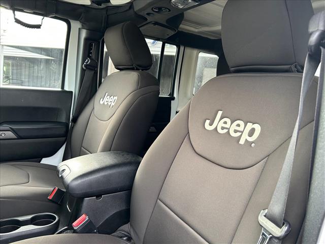 2017 Jeep Wrangler Unlimited Sport S:D13501