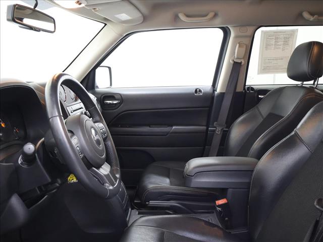 2016 Jeep Patriot Sport SE:D13978