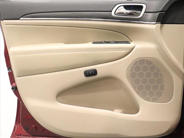 Photo of 2021 Jeep Grand Cherokee Limited in Iowa City, IA - 13,  2021 Jeep Grand Cherokee Limited:D13105