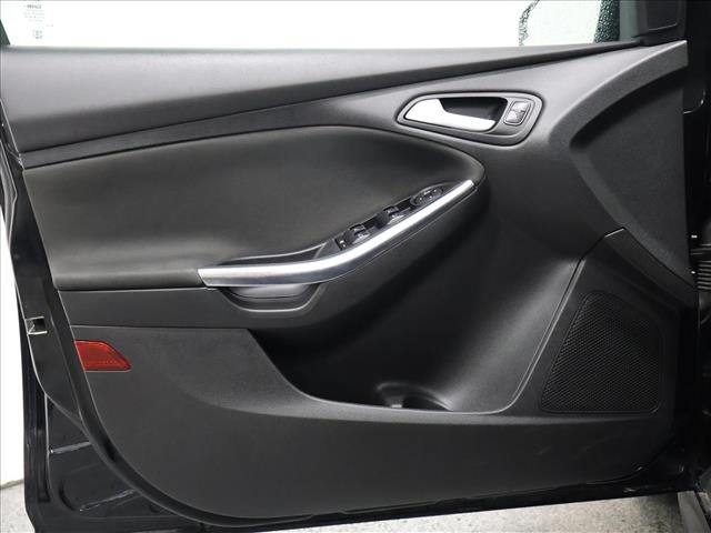 2018 Ford Focus ST:D14005