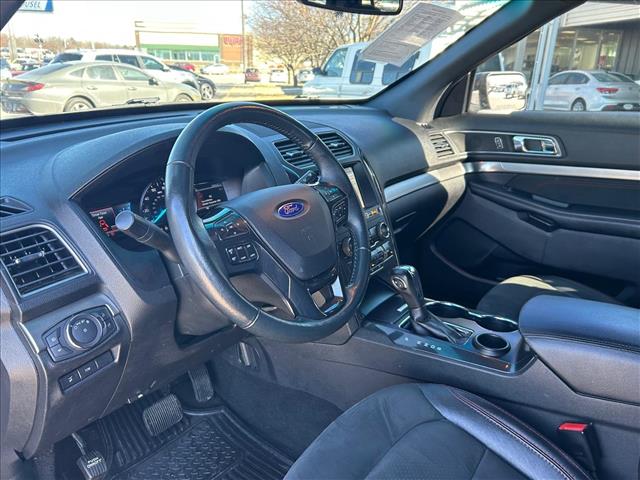 2019 Ford Explorer XLT:D13559