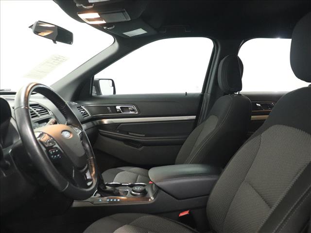 2018 Ford Explorer XLT:D13445