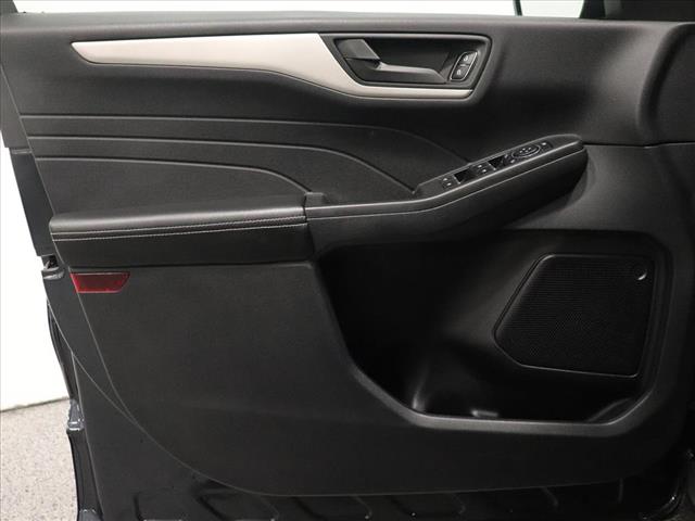 Photo of 2022 Ford Escape SE in Iowa City, IA - 13,  2022 Ford Escape SE:D13210