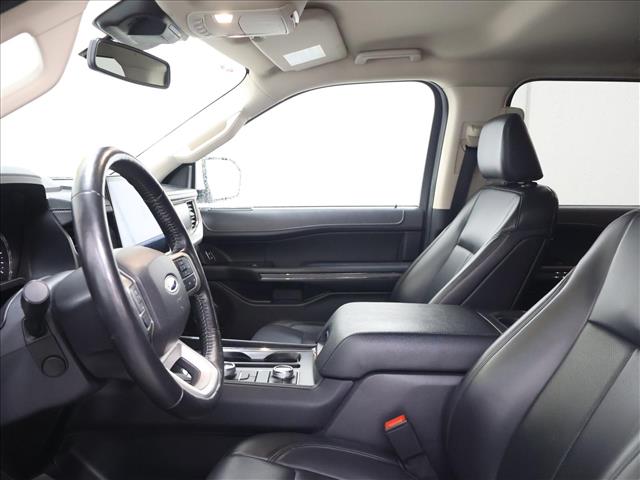2024 Ford Expedition XLT:D14020