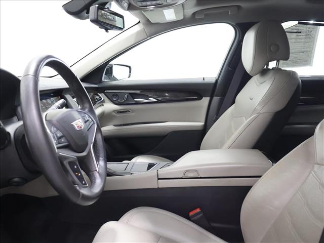 2017 Cadillac CT6 3.6L Luxury:D13705
