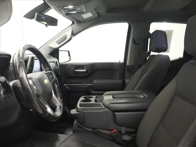 2019 Chevrolet Silverado 1500 LT:D13542