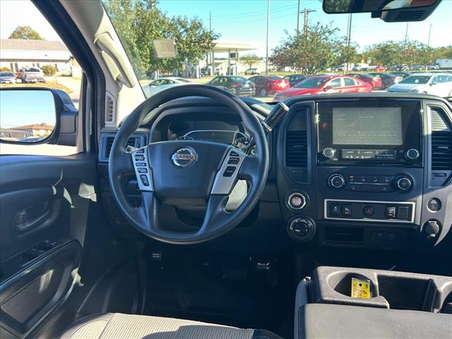Photo of 2021 Nissan Titan S in Iowa City, IA - 13,  2021 Nissan Titan S:D13246