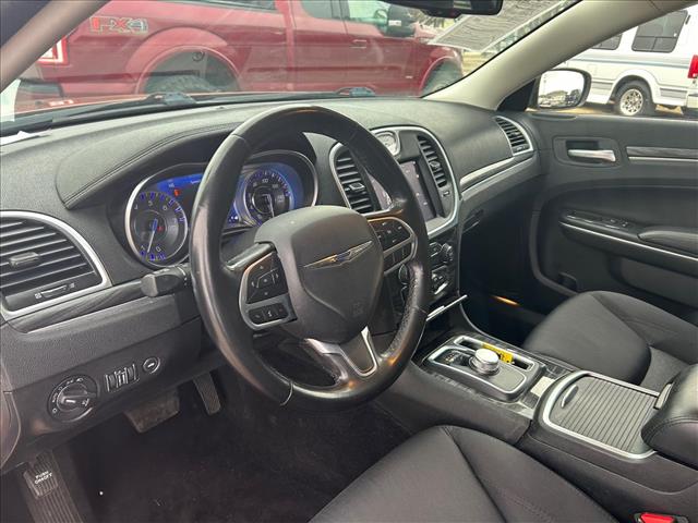 2021 Chrysler 300 Touring:D13583