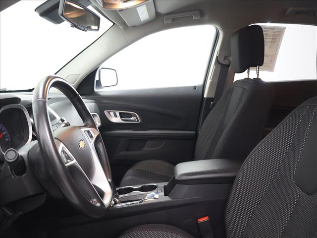 2017 Chevrolet Equinox LT:D13684