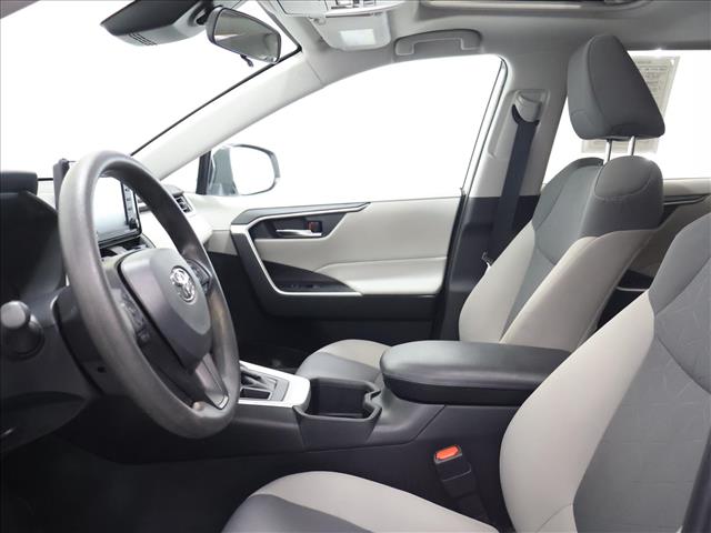 2022 Toyota RAV4 XLE:D13727