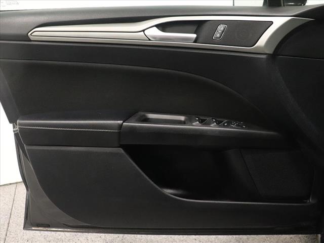 Photo of 2020 Ford Fusion SE in Iowa City, IA - 13,  2020 Ford Fusion SE:D13029