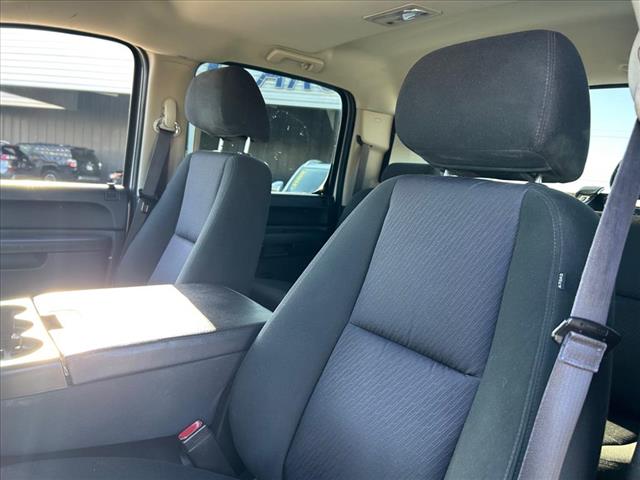 Photo of 2013 Chevrolet Silverado 1500 LT in Iowa City, IA - 13,  2013 Chevrolet Silverado 1500 LT:D12974A