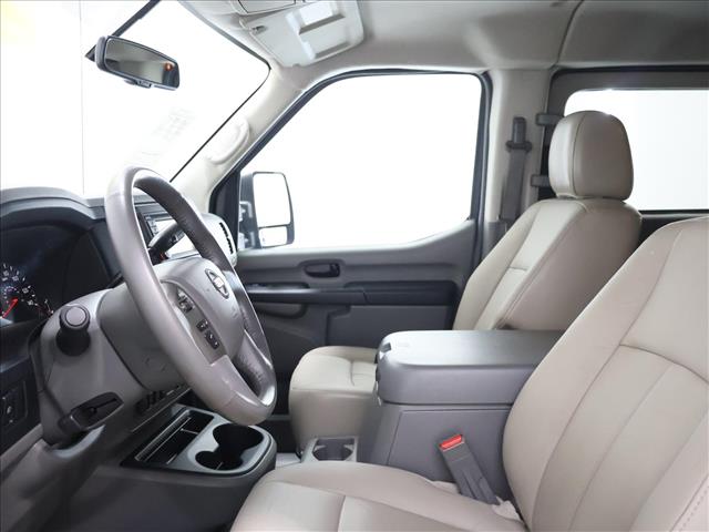 2016 Nissan NV 3500 HD SL:D13636