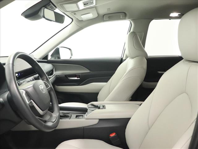 2024 Toyota Grand Highlander Hybrid:D13454