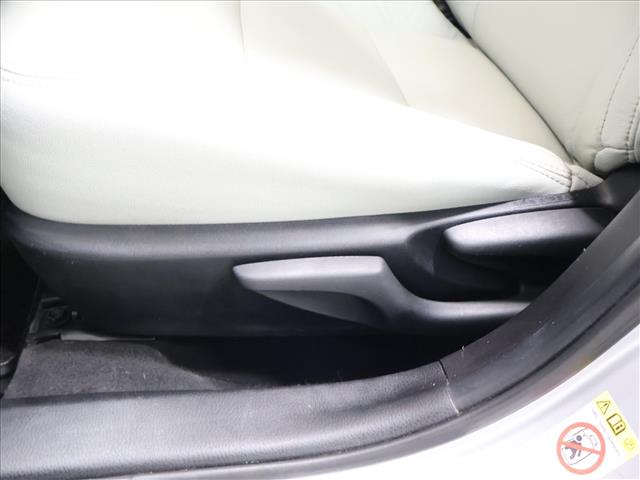2018 Toyota Corolla:D13928