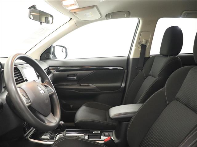 2019 Mitsubishi Outlander ES:D13446